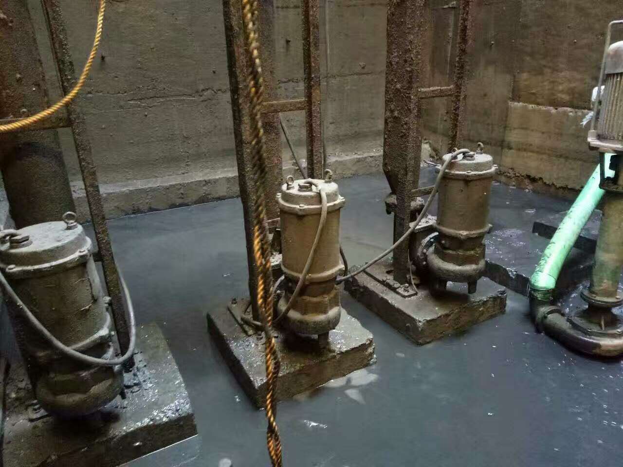 伊金霍洛污水池清理